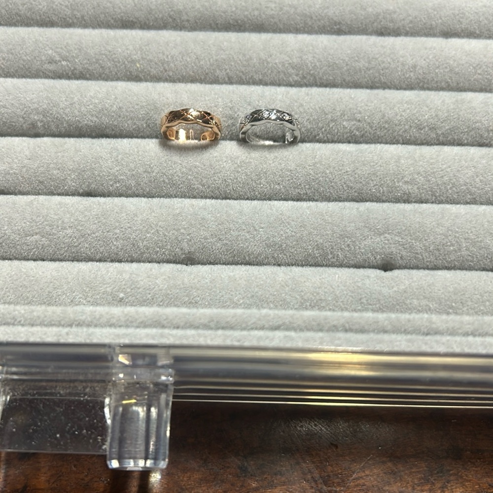 Earring cuff sets . Rose gold and silver